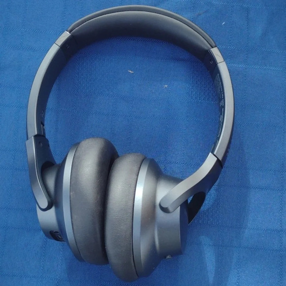 Anker Soundcore Life Q20 Headphones - Picture 1 of 2